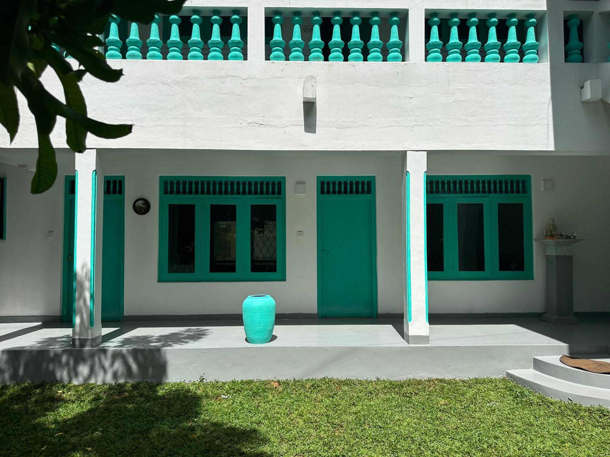 Villa 47 ヒッカドゥワ エクステリア 写真