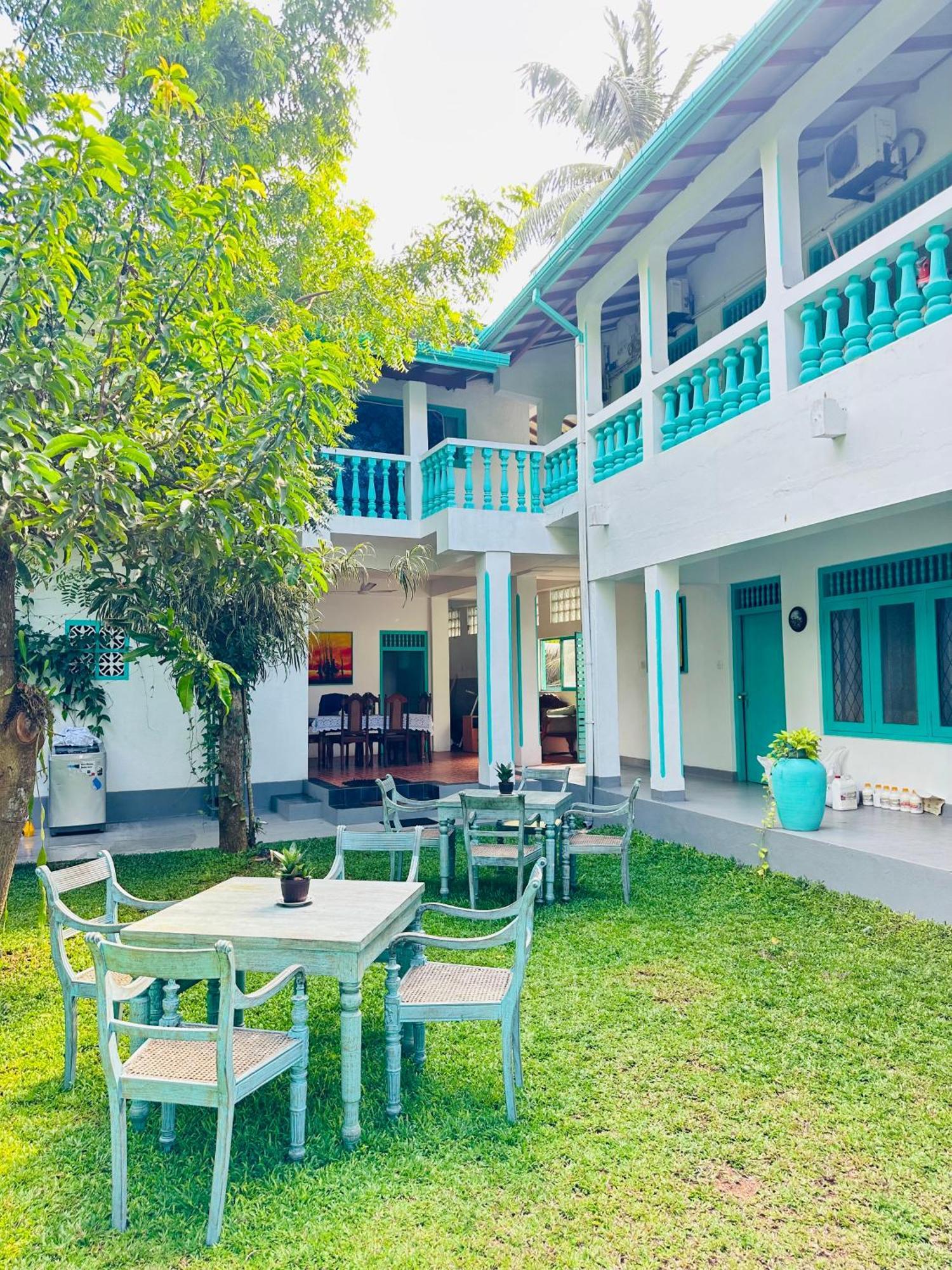 Villa 47 ヒッカドゥワ エクステリア 写真
